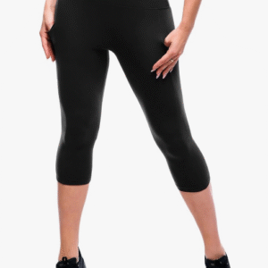 Women's functional leggings with secure side pockets for holding a phone and keys during exercise.